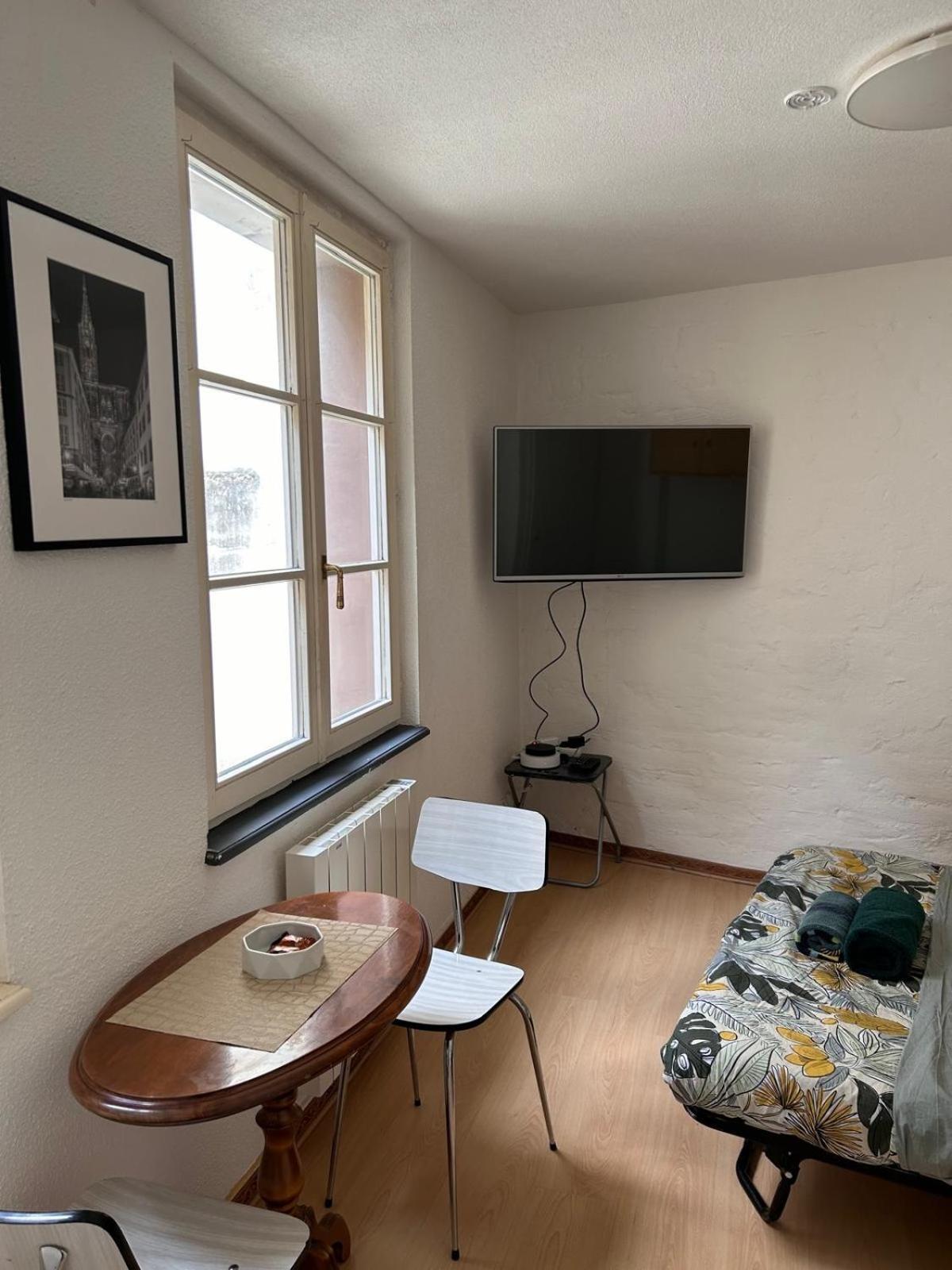 Studio In City Centre Strasbourg Exterior foto